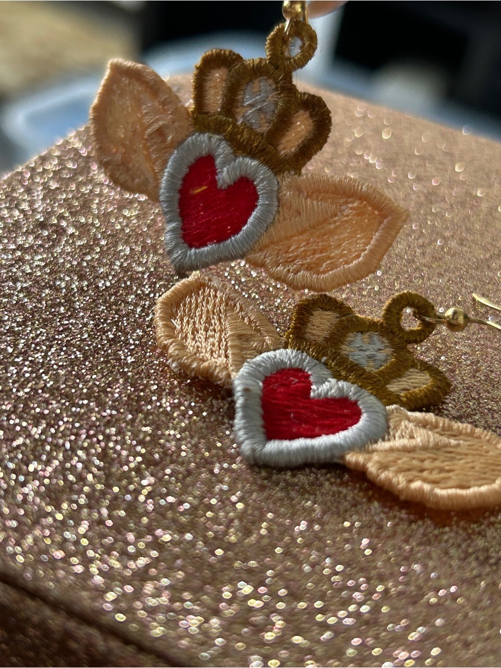 Heart Crown Wing Design FSL Earrings - Red Heart & Gold Brown Thread NEW - Picture 2 of 2